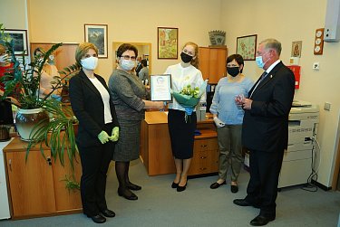 Отмечены лучшие публикации о современницах 